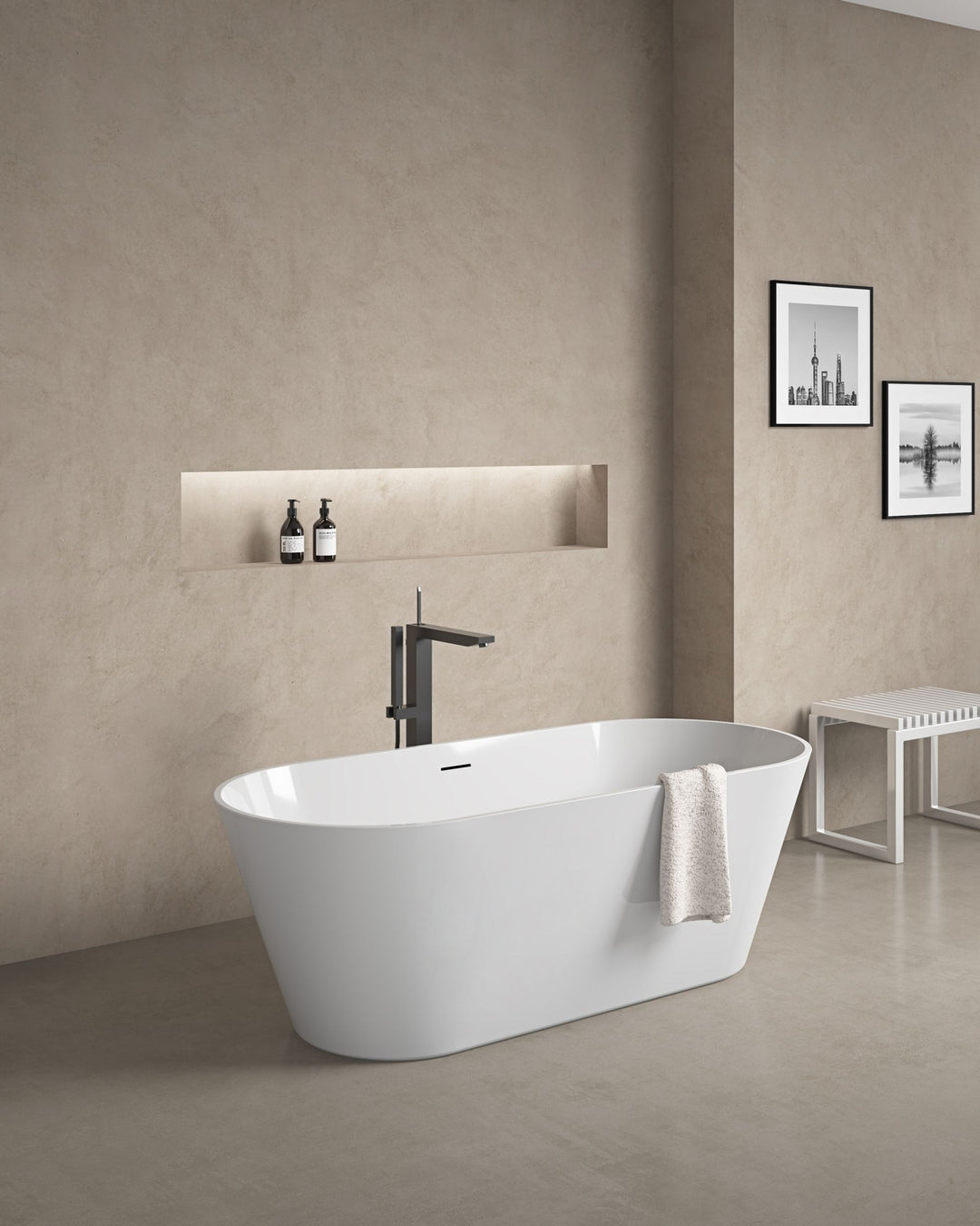 Ideal Oval Freestanding Bath